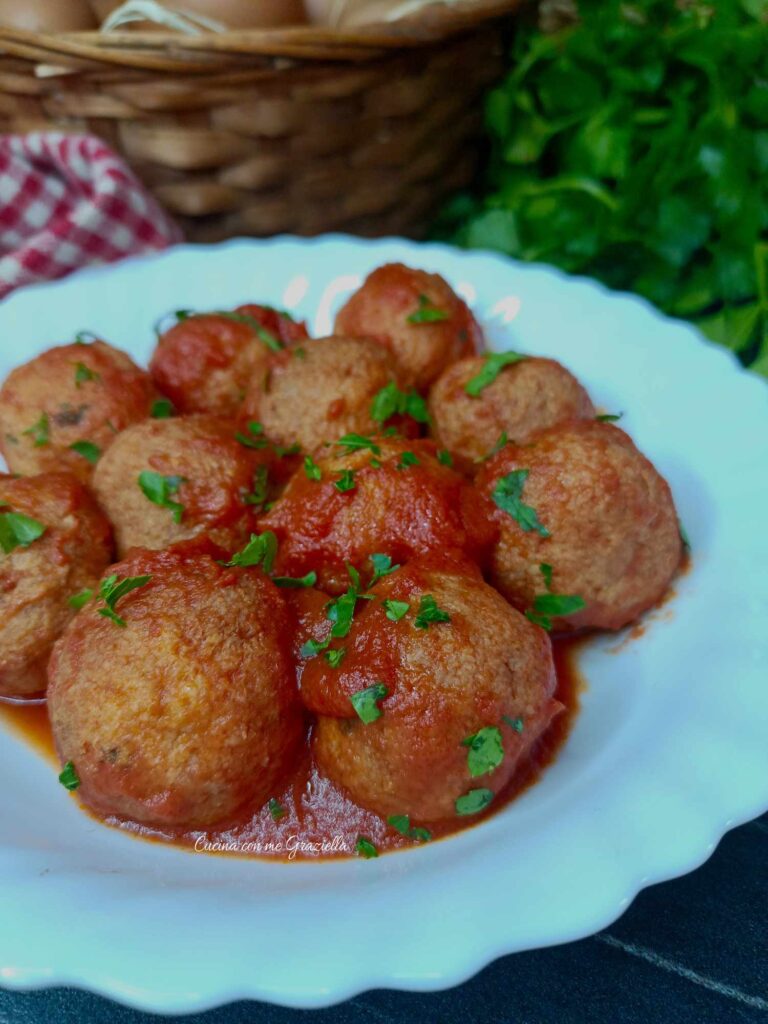 Polpette di pane al sugo 