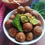 Polpette di pane e cime di rapa