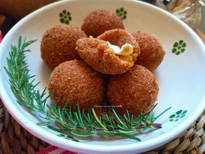 Polpette di zucca filanti