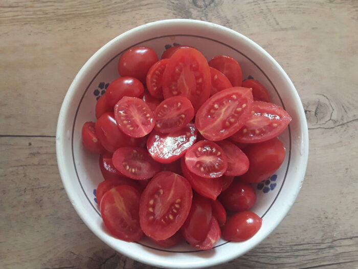 pomodori a metà