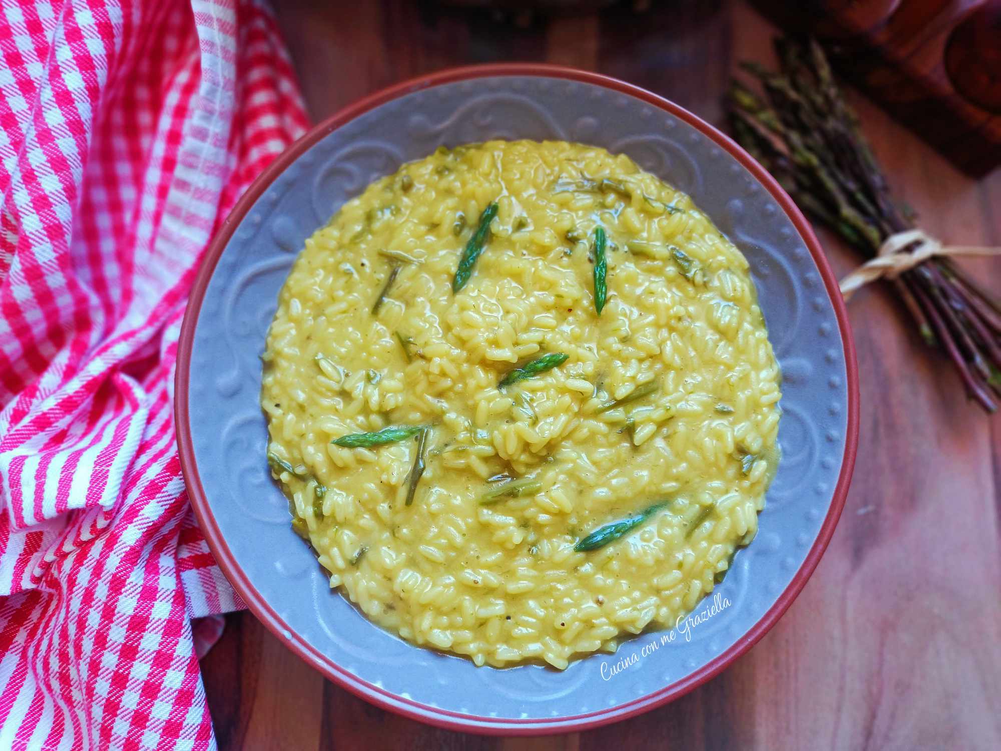 Risotto asparagi e zafferano