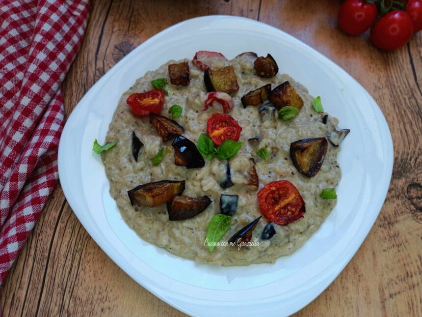 Risotto con crema di melanzane robiola e p0modorini