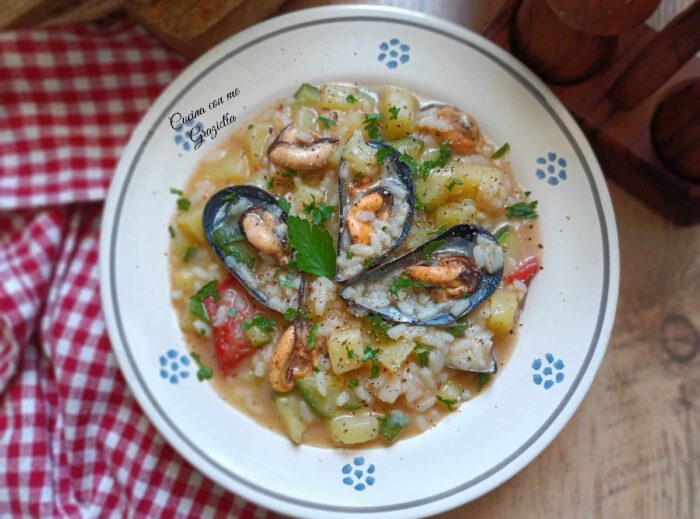 Risotto patate zucchine e cozze
