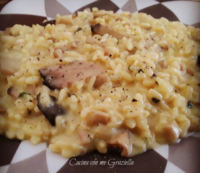 Risotto zafferano funghi e gorgonzola