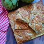 Rustico di pasta sfoglia ai carciofi