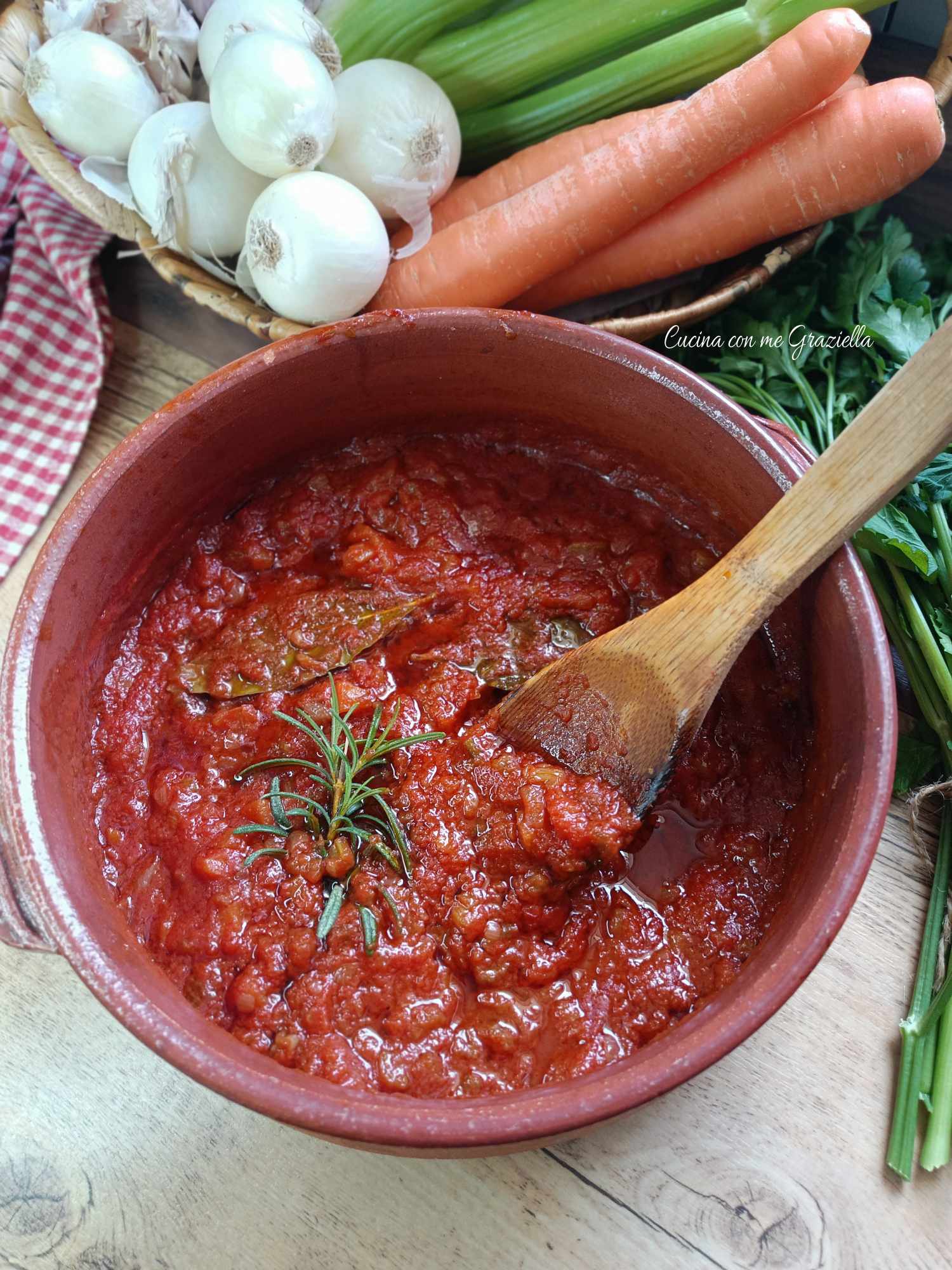 Sugo finto
