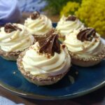 Tartellette con crema e nutella