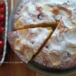 Torta nua alle ciliegie