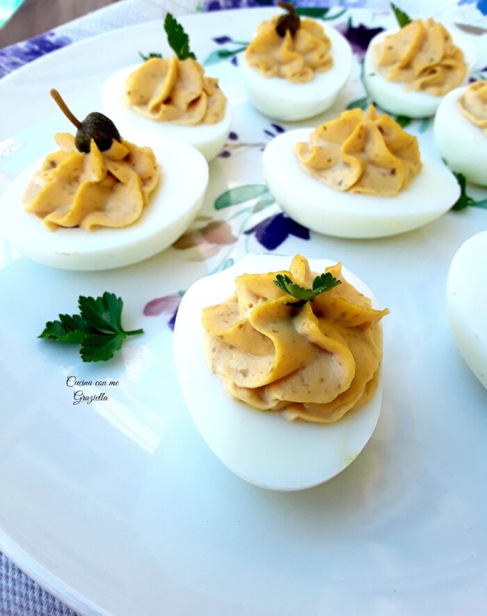 Uova ripiene