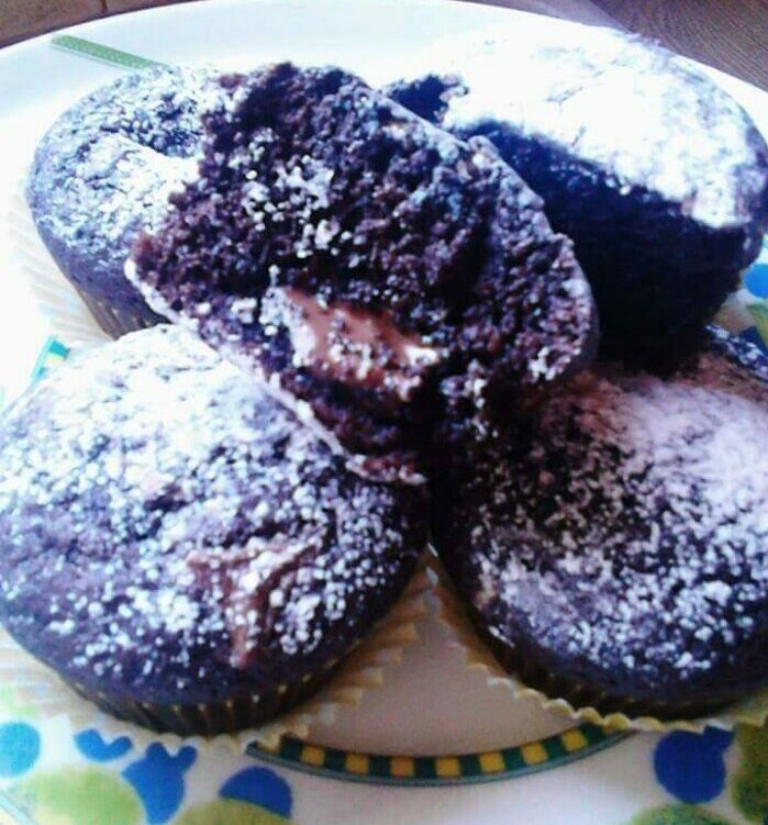Muffin al cacao ripieni di nutella