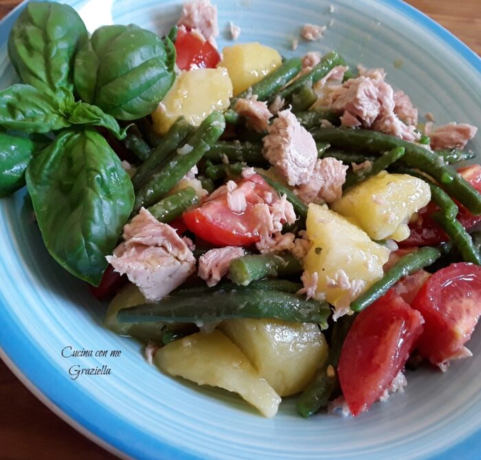 Insalata di patate fagiolini e tonno