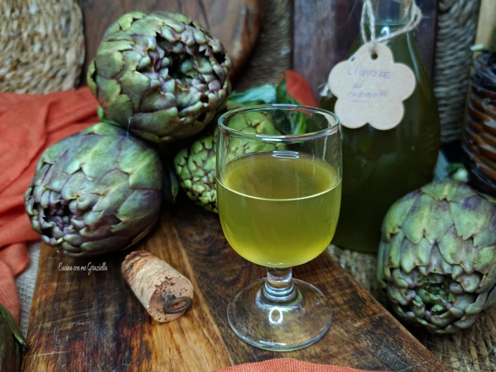 liquore carciofi bicchierino