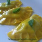 Mezzelune stracchino asparagi e speck