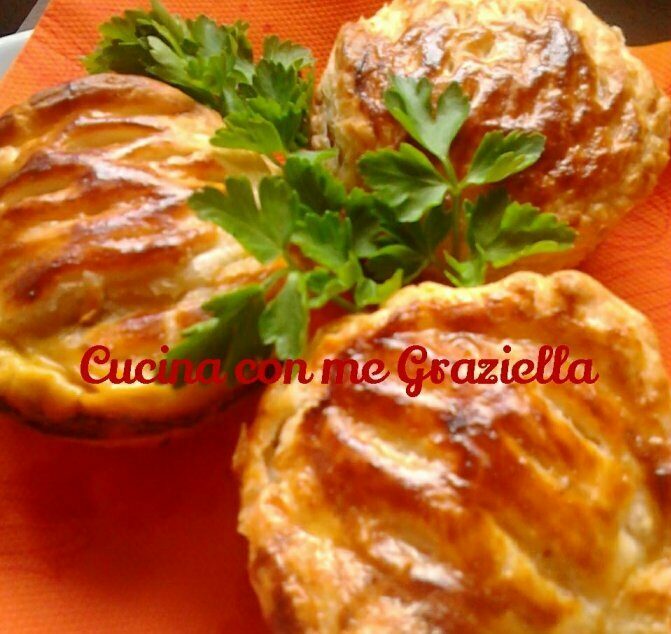 MINI QUICHE AI FUNGHI mini quiche ai funghi
