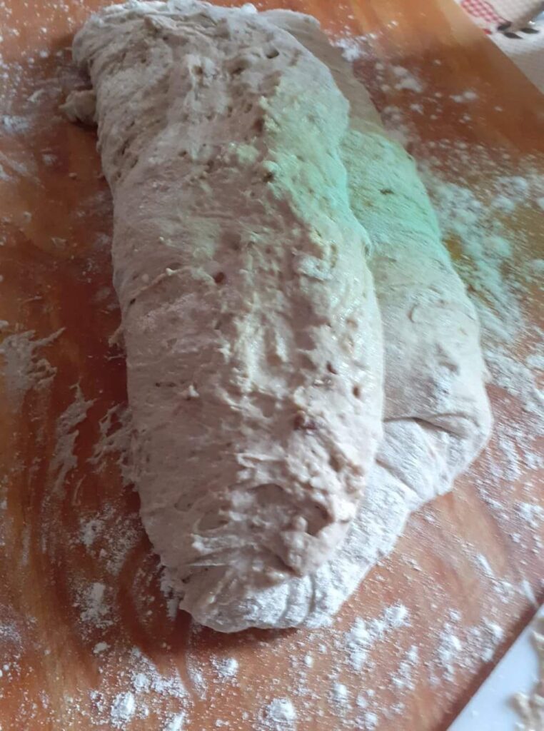 piega impasto pane cereali