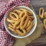  taralli pugliesi - Impasto con lievito