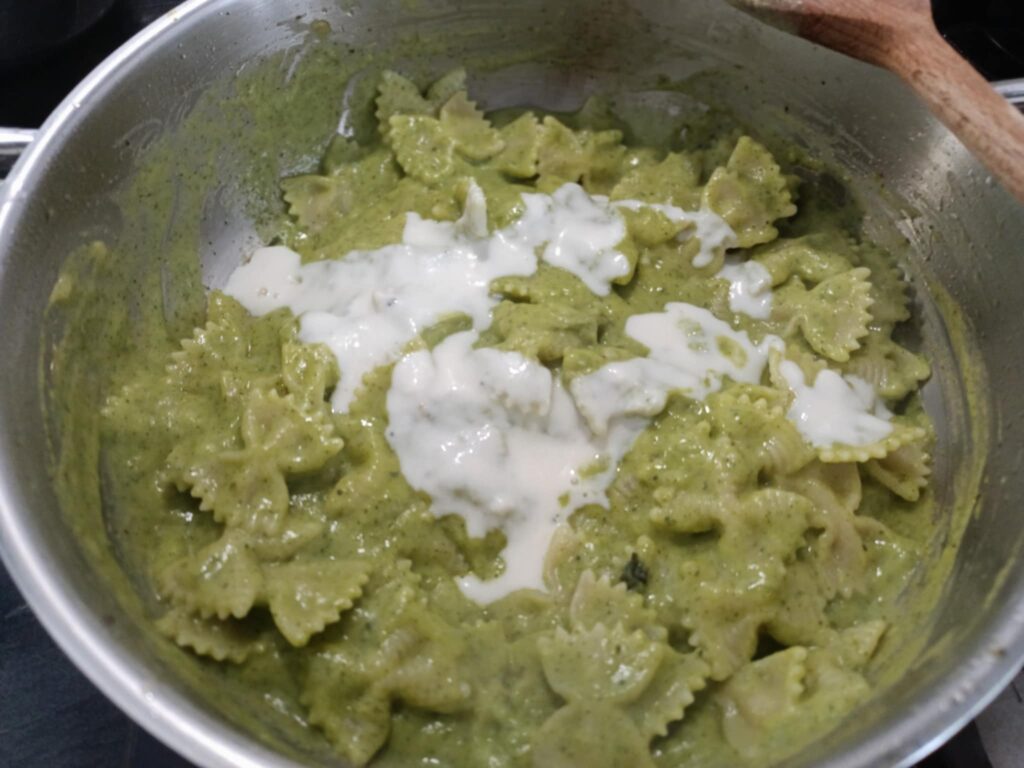 pasta crema di zucchine e fonduta