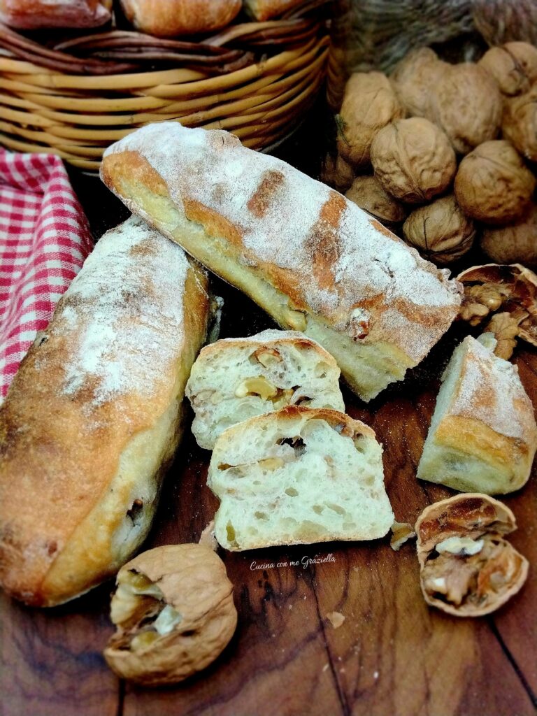 Filoncini di pane alle noci