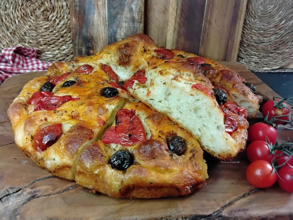 Focaccia-pugliese-alta-e-soffice