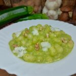Gnocchetti con crema di zucchine e gorgonzola