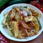 Patate e zucchine gratinate in friggitrice ad aria