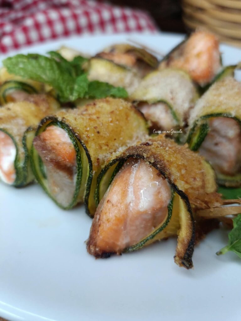 Involtini di Zucchine e salmone Involtini di Zucchine e salmone
