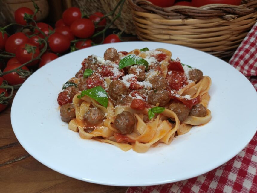 Pasta con le polpettine con sugo in friggitrice ad aria