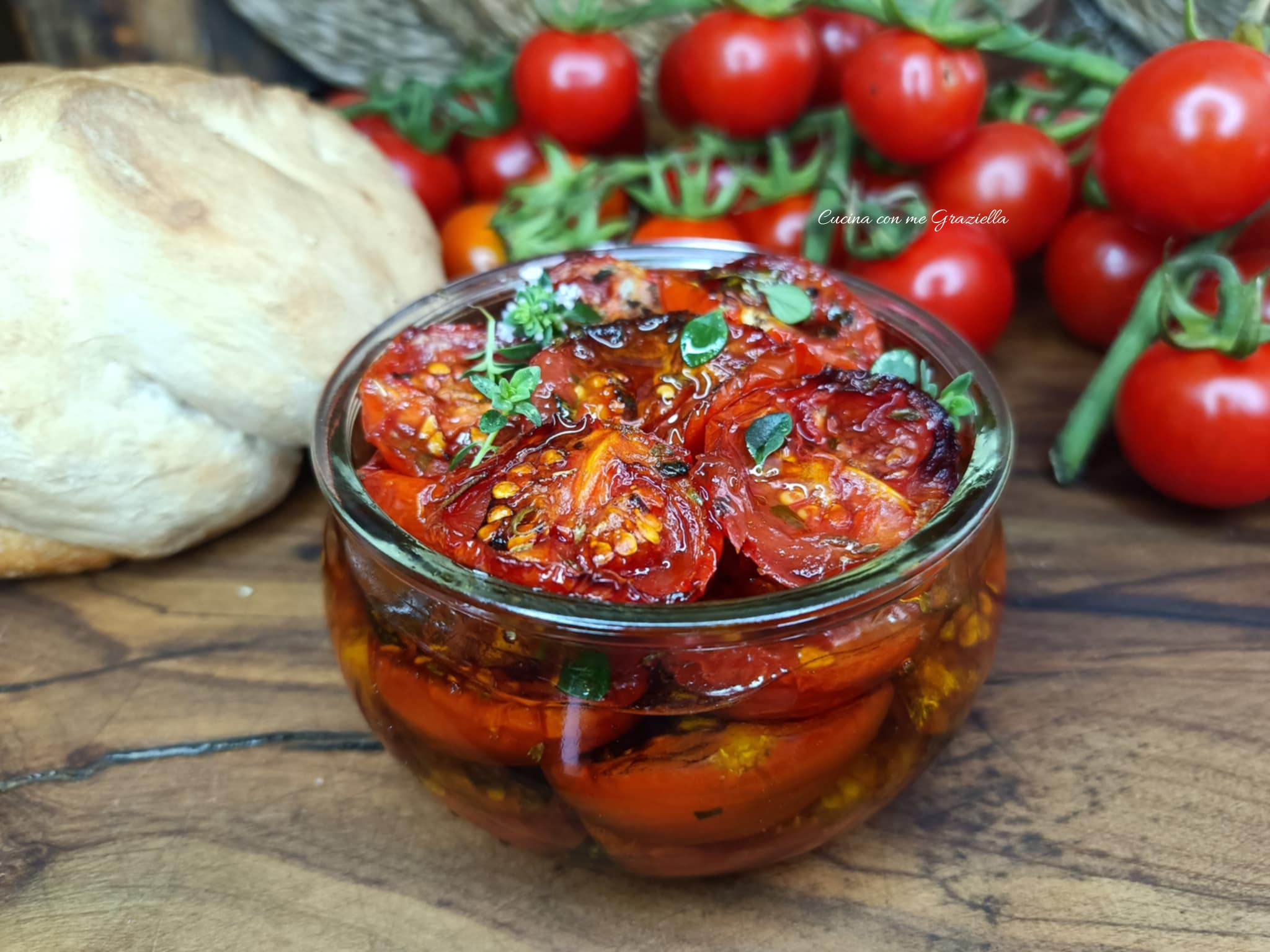 Pomodorini confit sottolio