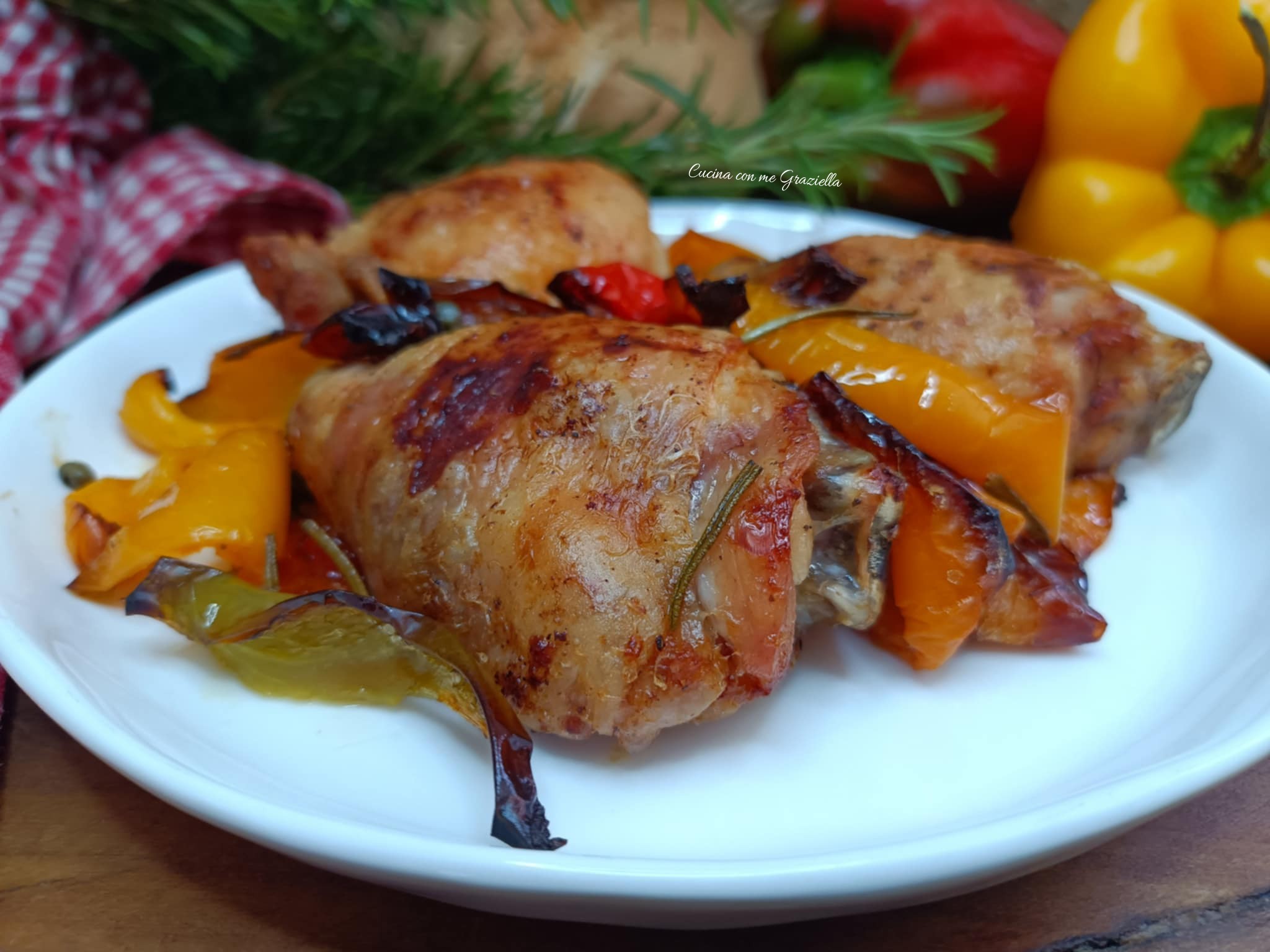 Sovracosce di pollo e peperoni in friggitrice ad aria