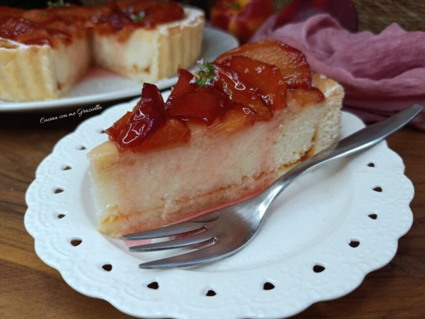 Crostata di ricotta mandorle e pesche