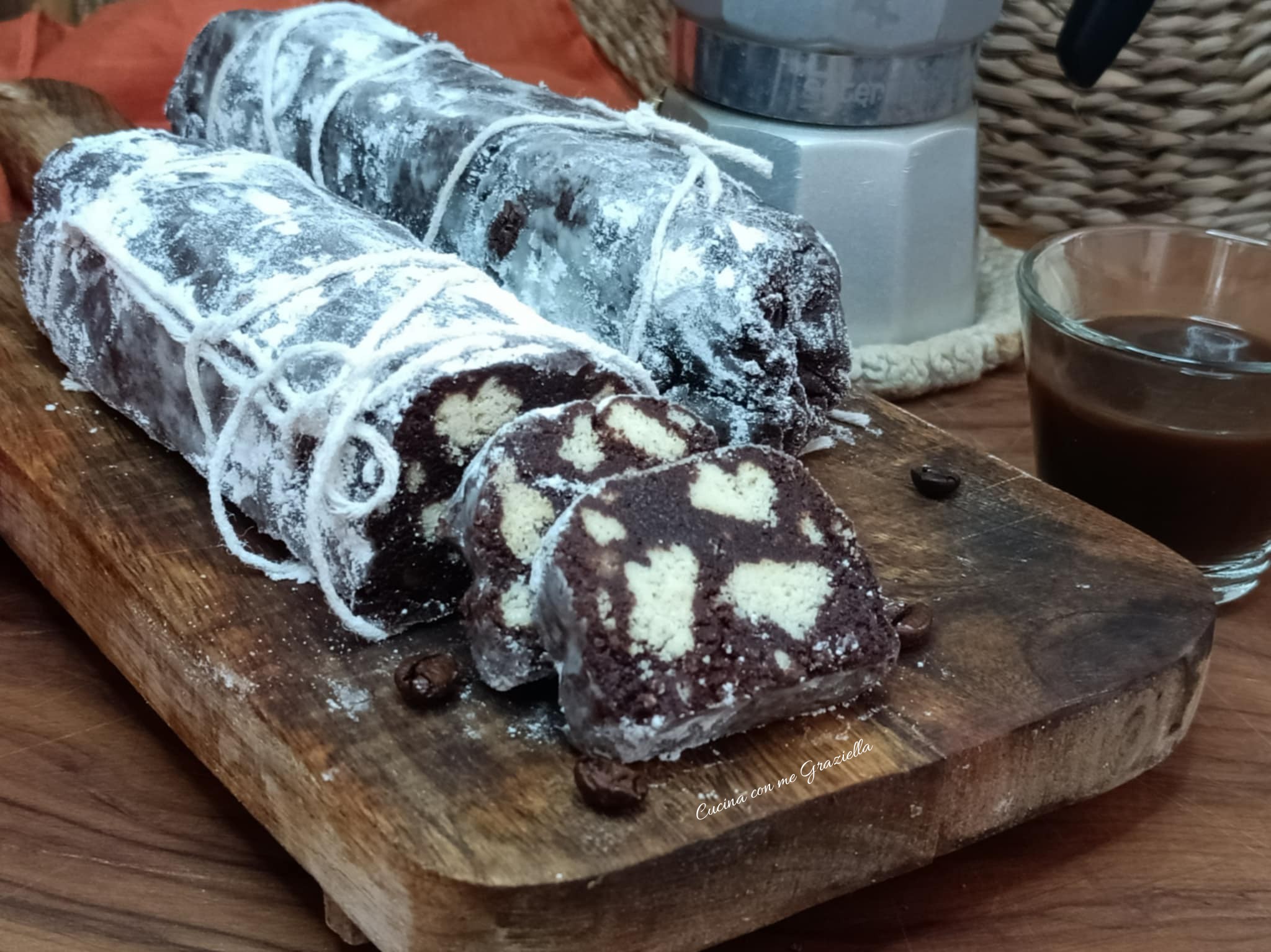 Salame di cioccolato al caffè