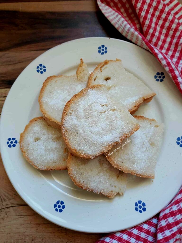 Pane con lo zucchero 