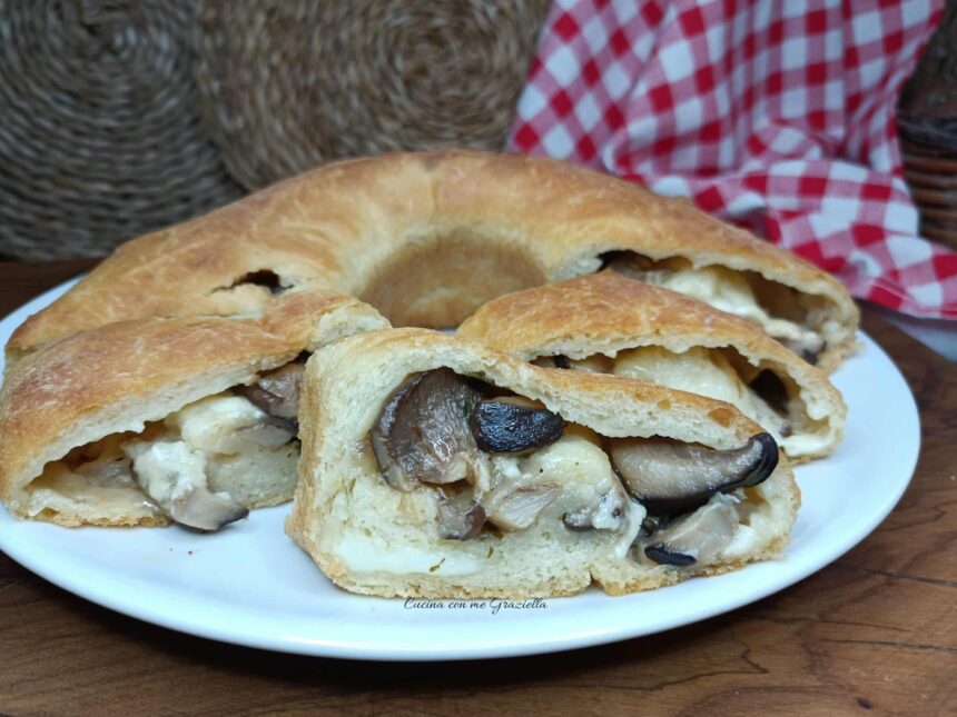 Ciambella rustica ai funghi