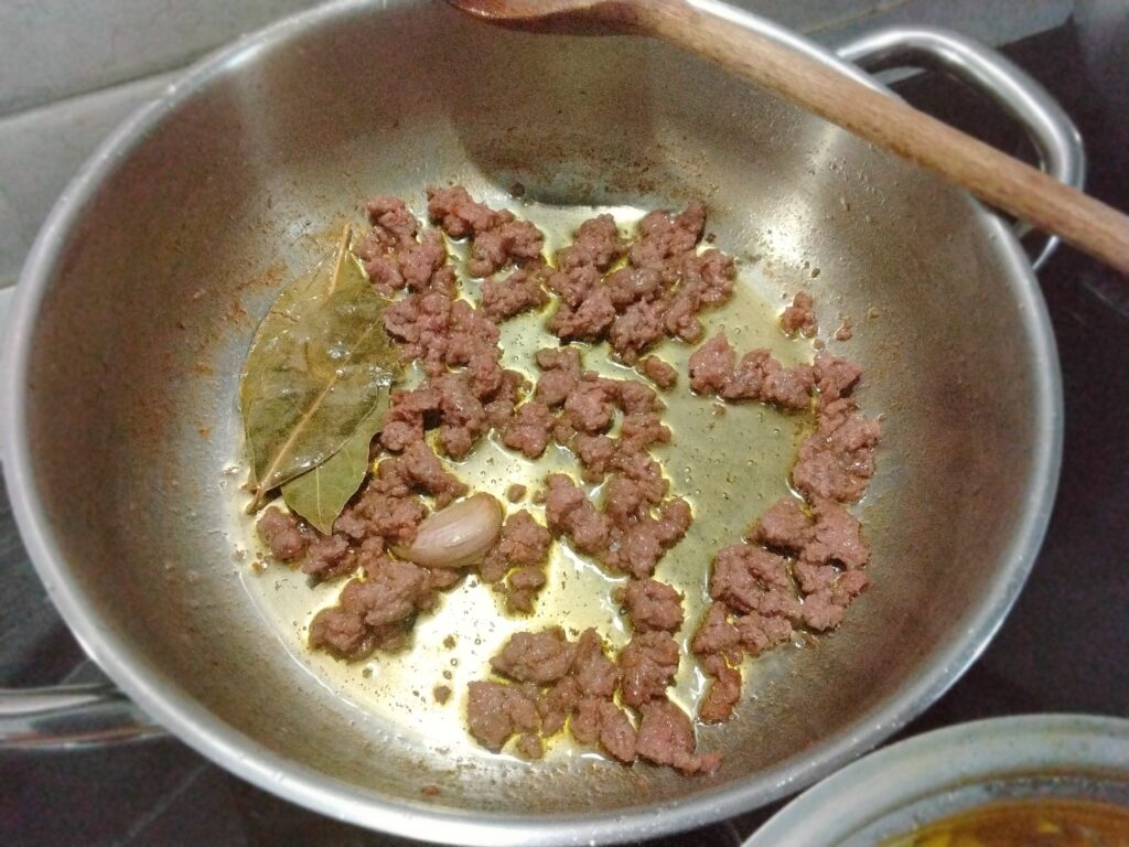 salsiccia a rosolare