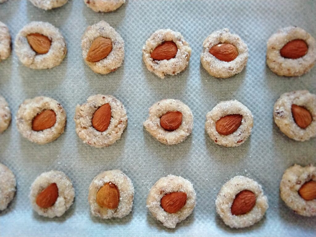 biscotti con mandorla