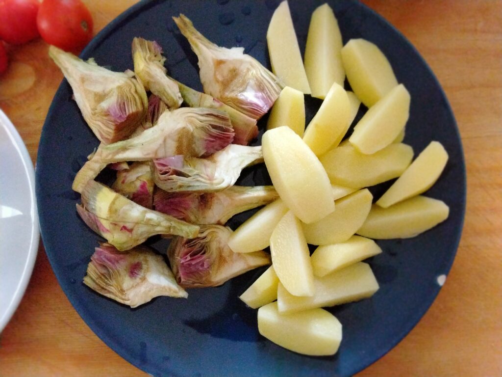 patate e carciofi crudi