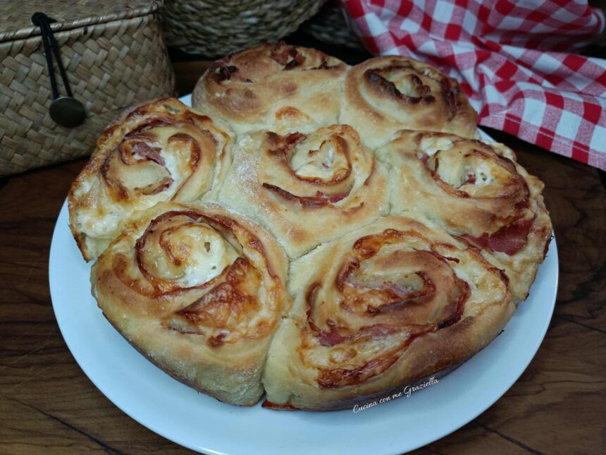 Torta di rose salata