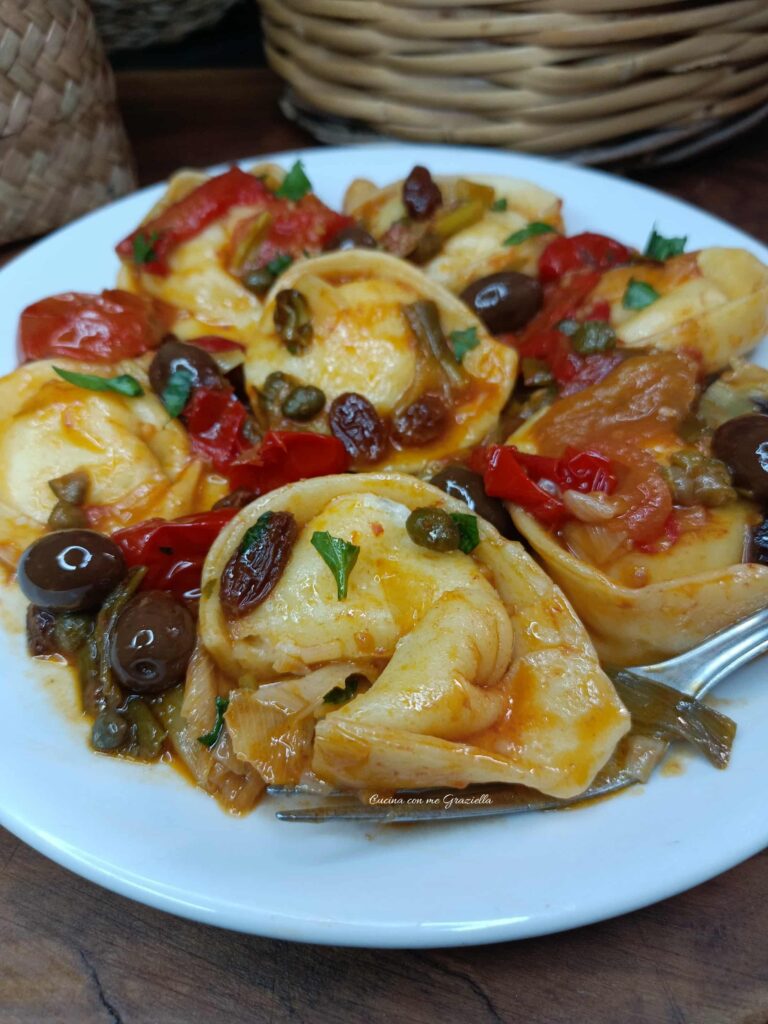 Tortelloni ripieni di patate e baccalà Tortelloni ripieni di patate e baccalà