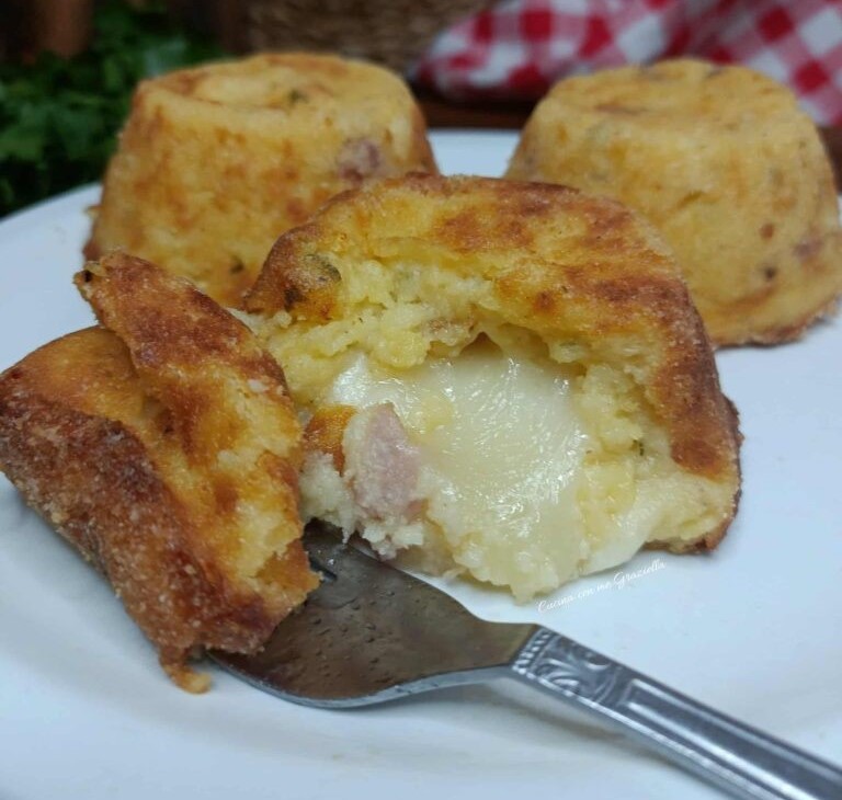 Tortini di patate filanti