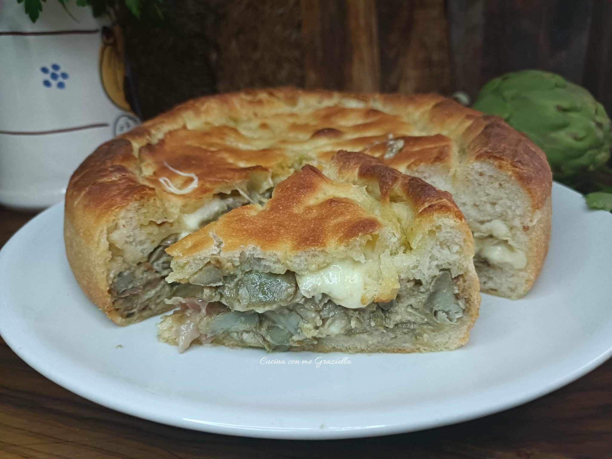 torta salata con carciofi e speck
