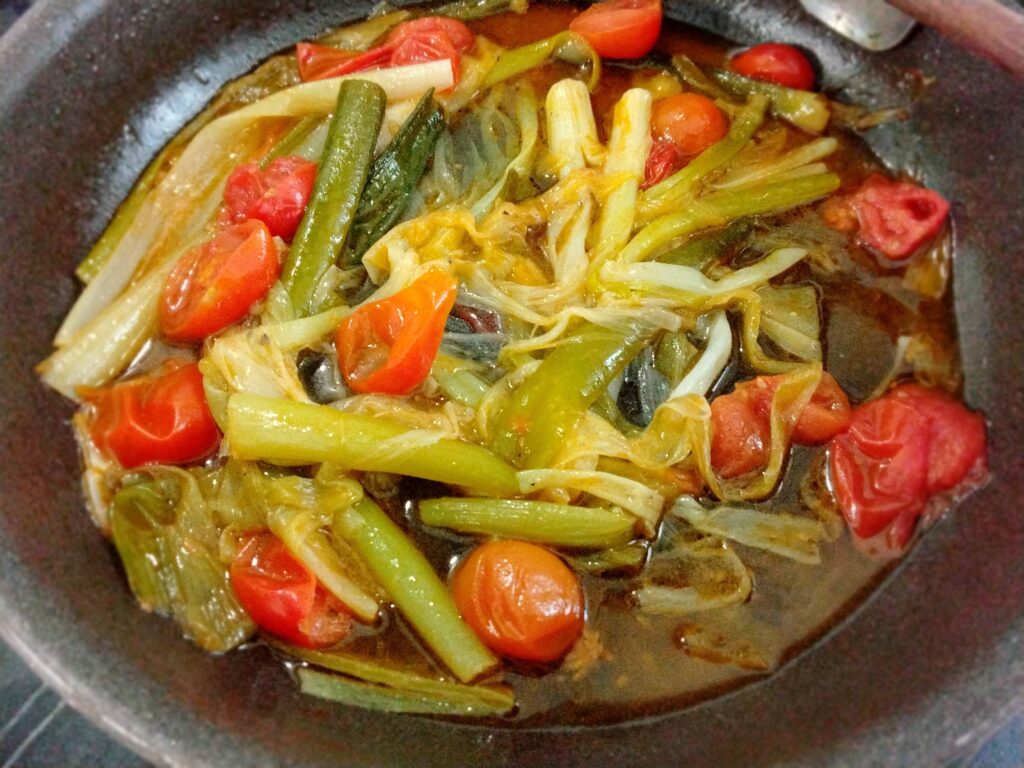 cipolle sponsali e pomodorini cotti