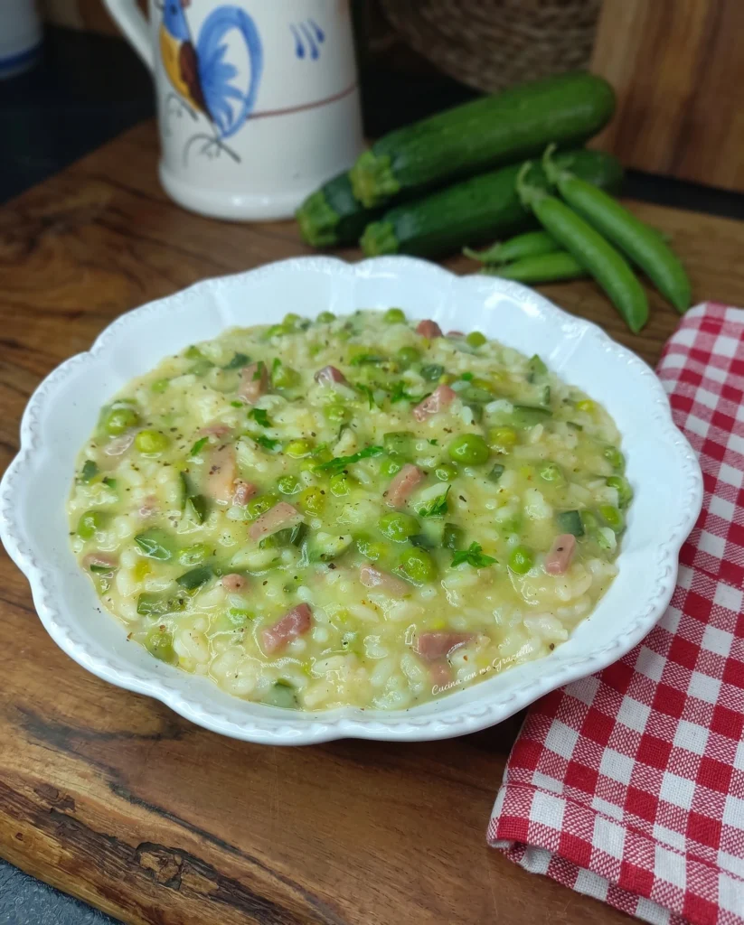 Minestra di riso piselli e zucchine