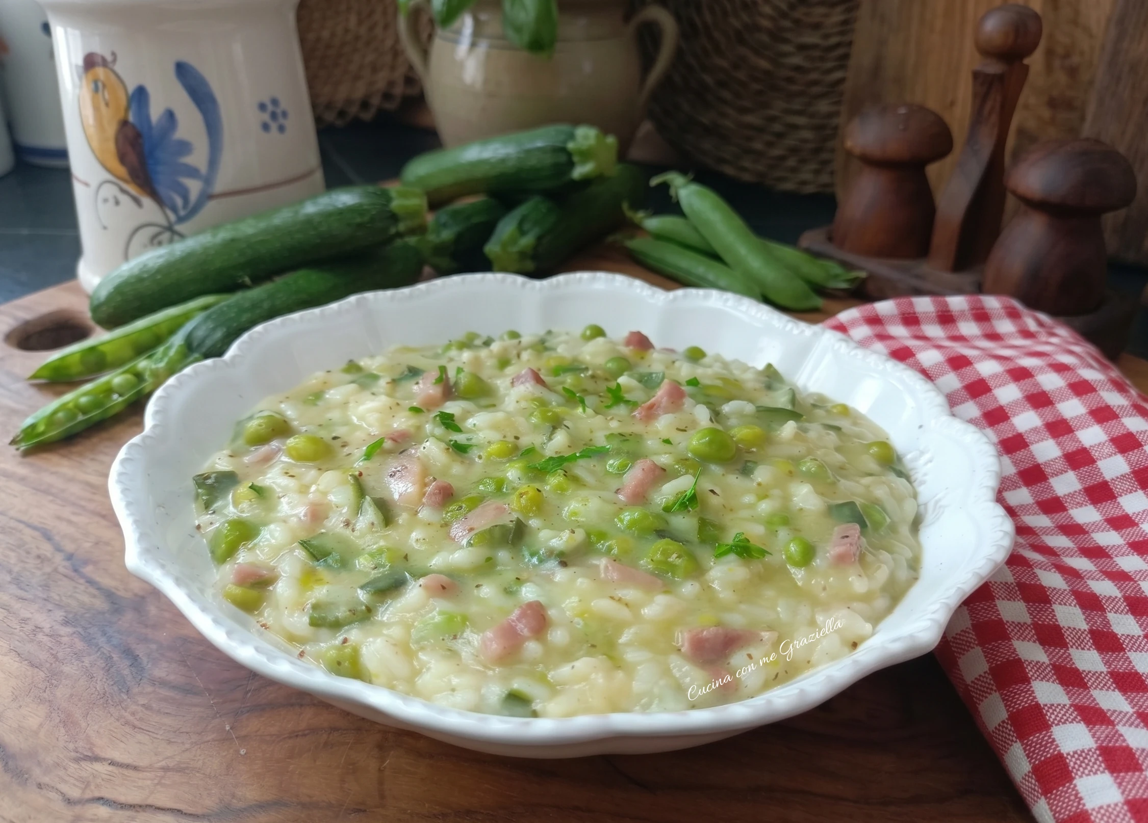 Minestra di riso piselli e zucchine