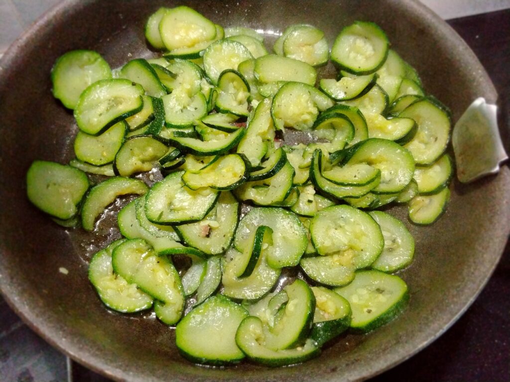 zucchine cottura in padella