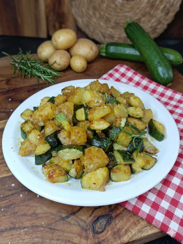 Zucchine e patate in padella