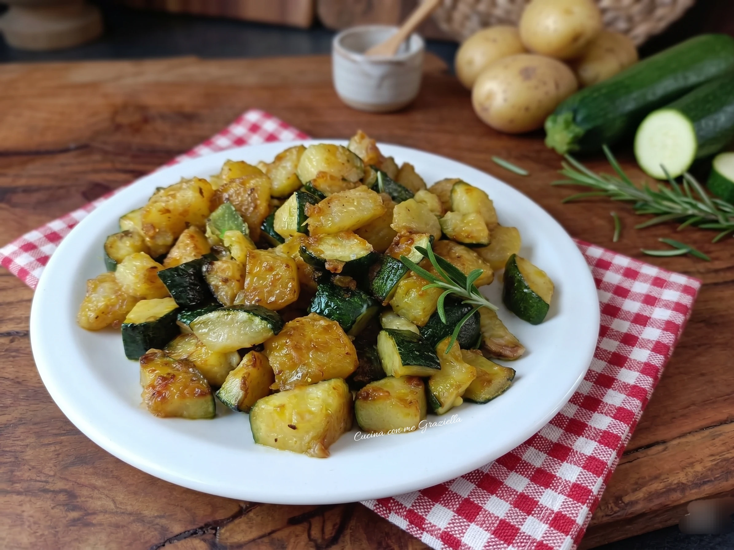 Zucchine e patate in padella