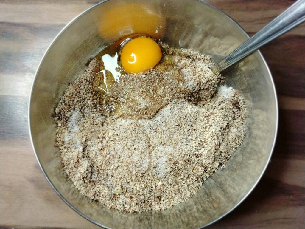 ingredienti e uovo