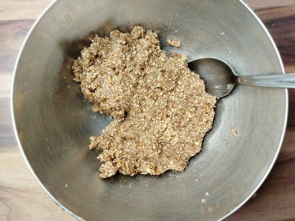 composto amaretti