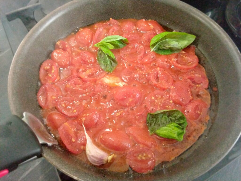 sugo sugo