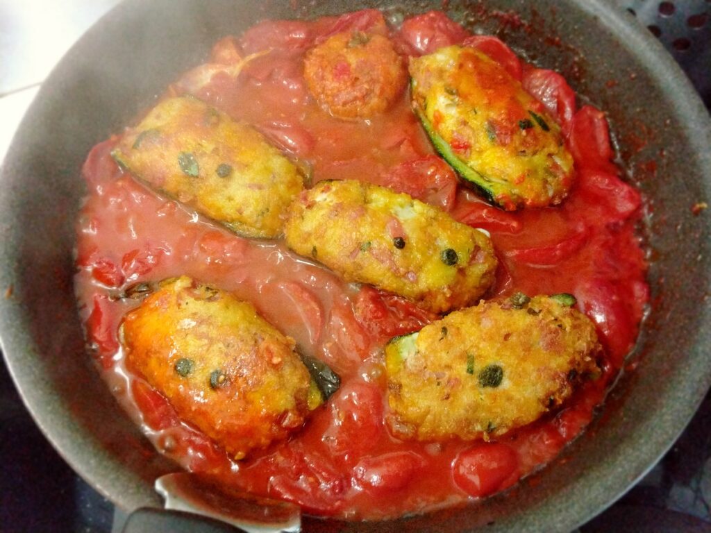 zucchine ripiene nel sugo zucchine ripiene nel sugo